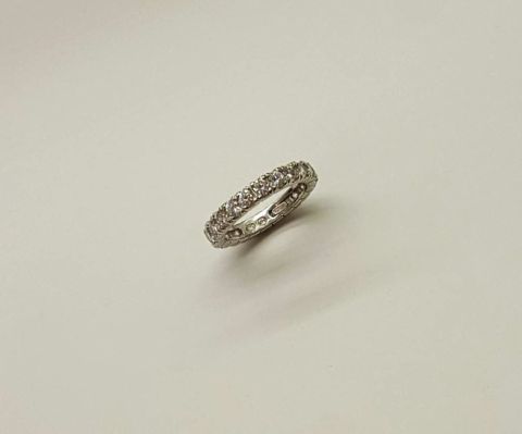 Ring Silver white plated full eternity design with zircon stones